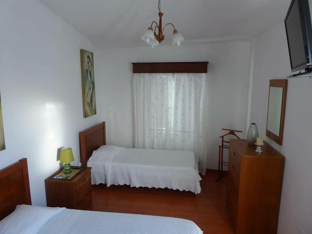 Casa De Hospedes Isaias Angra do Heroísmo Buitenkant foto